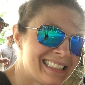 Meet your Posher, Anita